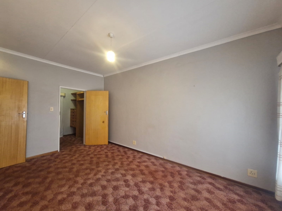 4 Bedroom Property for Sale in Kathu Northern Cape